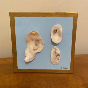 Oyster Canvas Decor